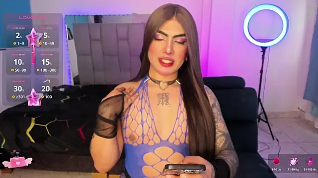 Snapshot of Sophie_whitexxx chatting on July 10, 2026, 8:00 pm Sophie whitexxx online show from July 10, 2026, 8:00 pm