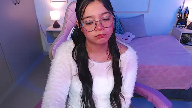 Snapshot of lilly_1948 chatting on March 18, 2025, 8:37 pm lilly 1948 online show from March 18, 2025, 8:37 pm