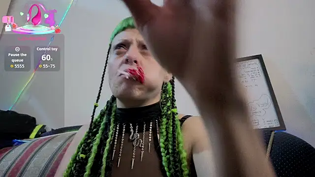 freyaa sorcerees online show from October 25, 2025, 3:14 am