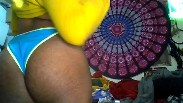 GardeniaFields online show from February 3, 2026, 5:49 am