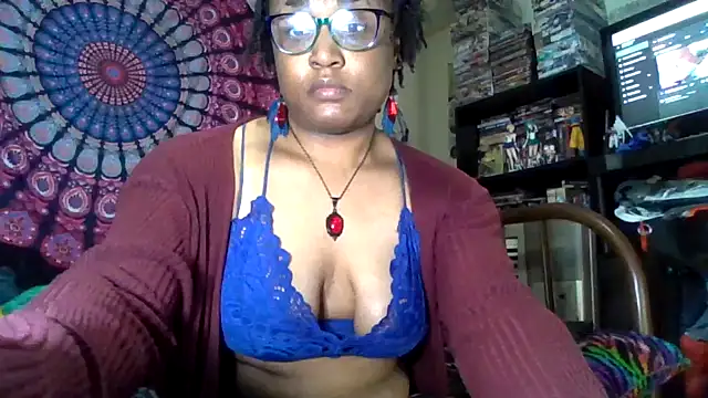 Snapshot of GardeniaFields chatting on June 10, 2026, 8:13 am GardeniaFields online show from June 10, 2026, 8:13 am
