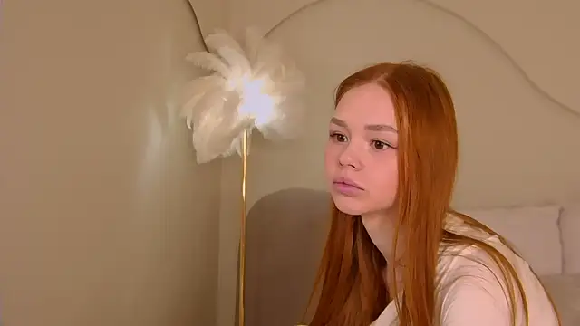 MiraBliss online show from October 10, 2025, 7:57 pm