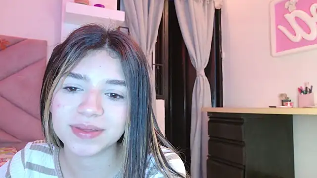 eva sin18 online show from November 28, 2025, 11:07 pm