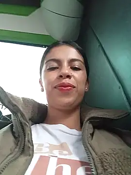 Snapshot of Nathaly_12 chatting on March 27, 2026, 12:38 pm Nathaly 12 online show from March 27, 2026, 12:38 pm