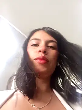 Snapshot of Nathaly_12 chatting on April 10, 2026, 12:54 pm Nathaly 12 online show from April 10, 2026, 12:54 pm