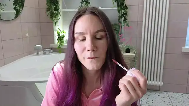 Clare  Florence online show from March 12, 2025, 1:40 pm