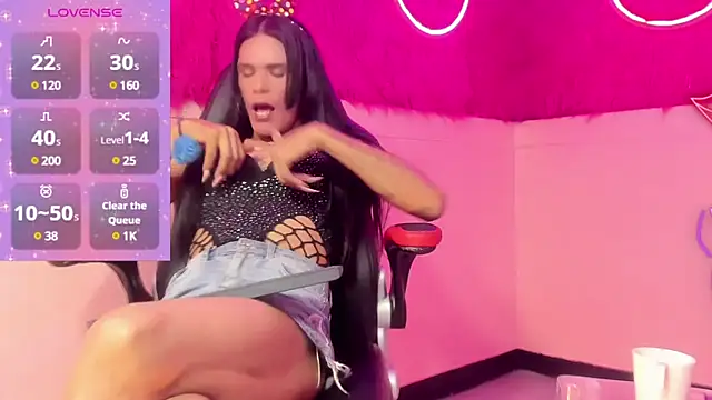 Snapshot of alexsandra_kiss chatting on March 22, 2025, 5:41 pm alexsandra kiss online show from March 22, 2025, 5:41 pm