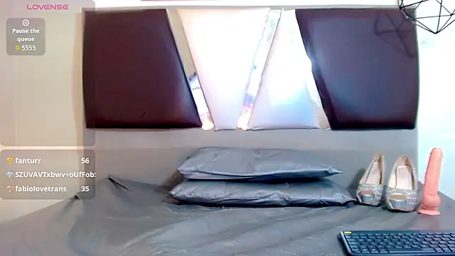 Snapshot of alexsandra_kiss chatting on December 4, 2025, 11:30 am alexsandra kiss online show from December 4, 2025, 11:30 am