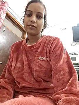Hotty-Nidhi online show from November 18, 2025, 3:01 am