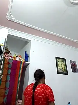 Hotty-Nidhi online show from March 30, 2026, 3:18 am