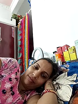 Hotty-Nidhi online show from April 7, 2026, 5:46 pm