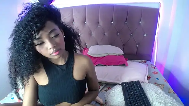 charlotte walker1 online show from March 17, 2025, 4:51 am