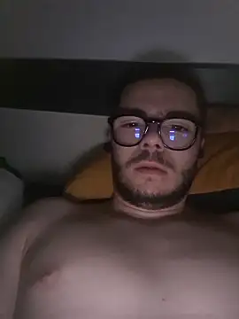 Tutur19 online show from March 8, 2025, 9:18 pm