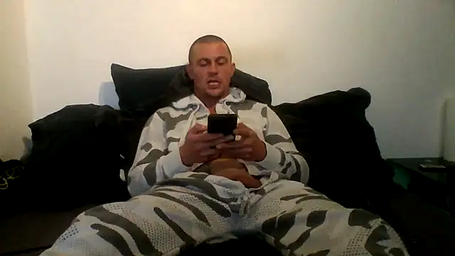 GermanAnonymxh online show from November 8, 2025, 2:23 am