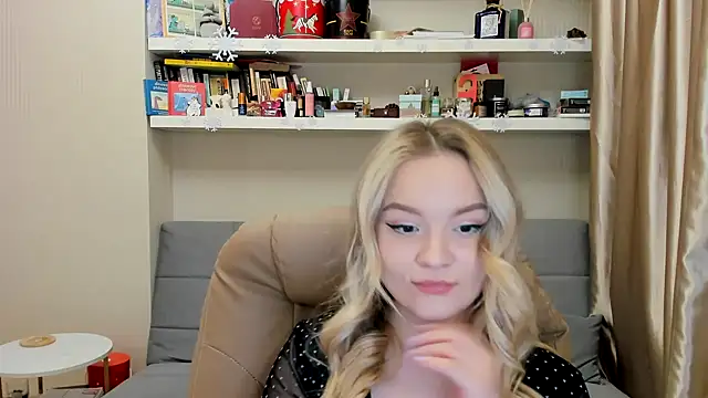 Kara Smith  online show from February 7, 2026, 11:30 pm