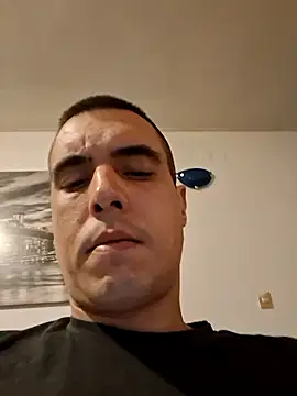 Snapshot of marco199077 chatting on February 17, 2026, 7:42 pm marco199077 online show from February 17, 2026, 7:42 pm