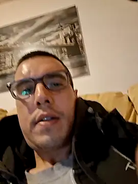 Snapshot of marco199077 chatting on February 26, 2026, 9:47 pm marco199077 online show from February 26, 2026, 9:47 pm