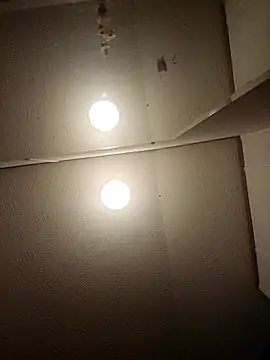 Snapshot of mayg chatting on February 21, 2026, 7:37 pm mayg online show from February 21, 2026, 7:37 pm