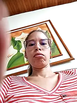 Snapshot of Sexi_girl29 chatting on July 8, 2026, 5:39 pm Sexi girl29 online show from July 8, 2026, 5:39 pm