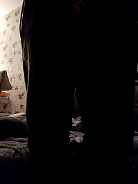 Snapshot of ThePython666 chatting on October 21, 2025, 12:00 am ThePython666 online show from October 21, 2025, 12:00 am