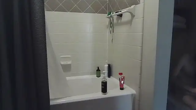 whowantsacreampie online show from October 7, 2025, 2:25 pm