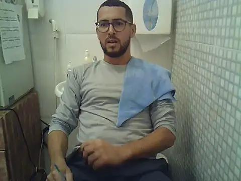 pdasgyn online show from November 25, 2025, 1:33 pm