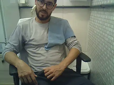 Snapshot of pdasgyn chatting on July 8, 2026, 6:56 pm pdasgyn online show from July 8, 2026, 6:56 pm