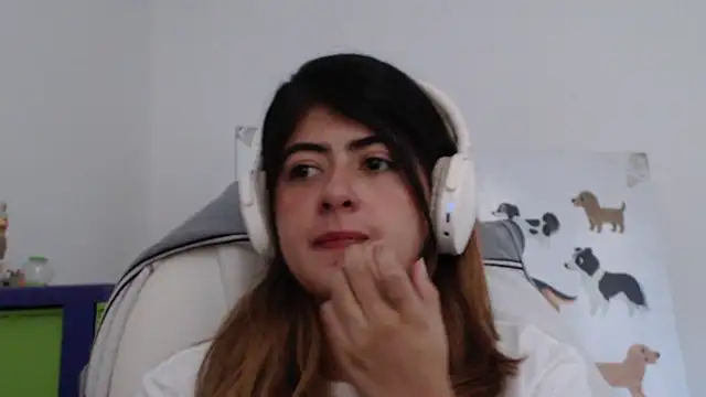 Snapshot of skyler1195 chatting on March 10, 2025, 9:40 pm skyler1195 online show from March 10, 2025, 9:40 pm