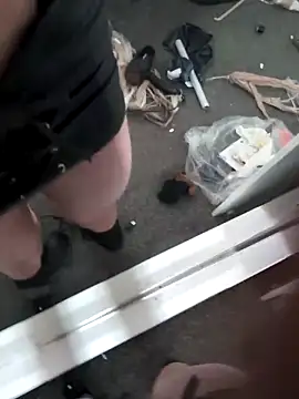 Snapshot of Nick-Ox chatting on September 16, 2025, 4:08 pm Nick-Ox online show from September 16, 2025, 4:08 pm