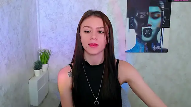 LanaTey online show from April 6, 2026, 7:26 pm