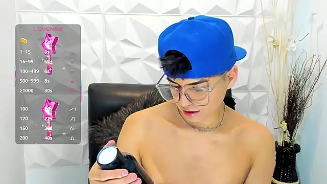 Sam Daves online show from November 2, 2025, 1:02 pm