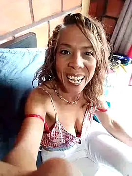 Snapshot of Lady_Lolla11 chatting on October 5, 2025, 3:10 pm Lady Lolla11 online show from October 5, 2025, 3:10 pm