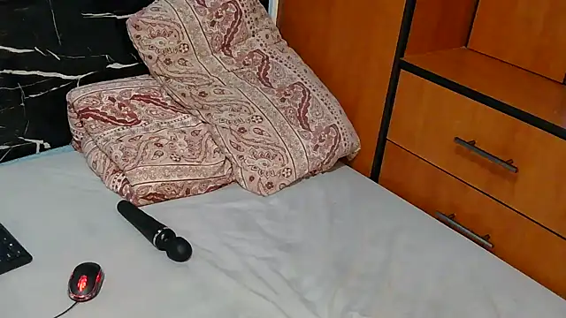 Snapshot of EbonyAlphaBitch chatting on February 26, 2026, 10:31 pm EbonyAlphaBitch online show from February 26, 2026, 10:31 pm