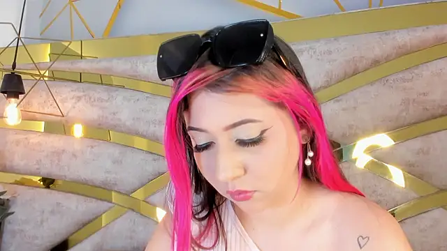 Sofiia Rossee  online show from February 9, 2026, 7:51 pm