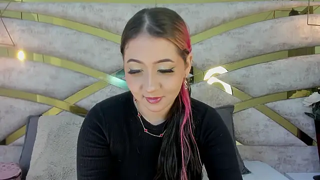 Sofiia Rossee  online show from February 26, 2026, 7:35 pm