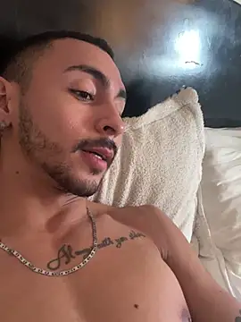 Snapshot of NicolasChest_xxx chatting on March 17, 2025, 9:02 pm NicolasChest xxx online show from March 17, 2025, 9:02 pm