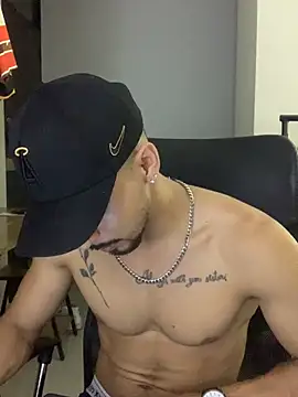 Snapshot of NicolasChest_xxx chatting on July 1, 2026, 1:29 am NicolasChest xxx online show from July 1, 2026, 1:29 am