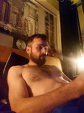 LKC94 online show from September 10, 2025, 11:05 pm