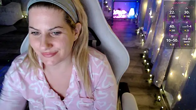 Snapshot of BellaStar84 chatting on March 3, 2026, 11:27 am BellaStar84 online show from March 3, 2026, 11:27 am