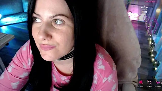 Snapshot of BellaStar84 chatting on March 27, 2026, 10:15 am BellaStar84 online show from March 27, 2026, 10:15 am