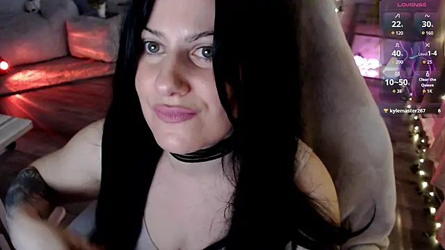 Snapshot of BellaStar84 chatting on March 28, 2026, 11:10 am BellaStar84 online show from March 28, 2026, 11:10 am