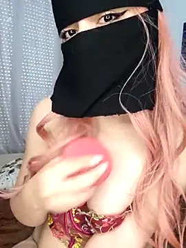 milissa0 online show from April 13, 2026, 11:48 am