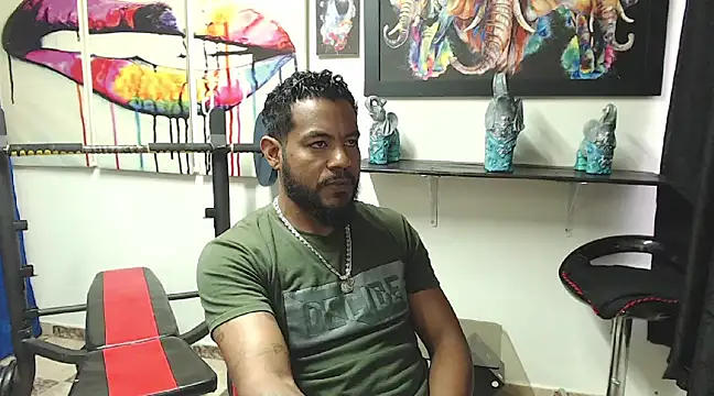 BladeFoxxx1 online show from March 19, 2025, 10:42 pm