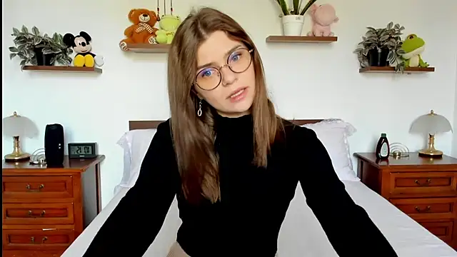 HaleyReedme online show from February 18, 2026, 8:21 am