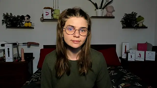 HaleyReedme online show from March 2, 2026, 7:48 am