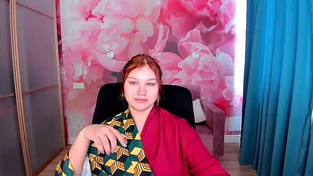 AngelinaLow online show from March 24, 2026, 12:32 pm