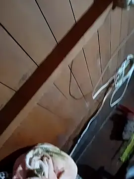 Snapshot of indio9233 chatting on September 29, 2025, 3:22 am indio9233 online show from September 29, 2025, 3:22 am