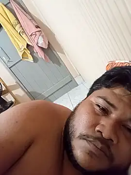 Snapshot of indio9233 chatting on November 3, 2025, 6:47 am indio9233 online show from November 3, 2025, 6:47 am