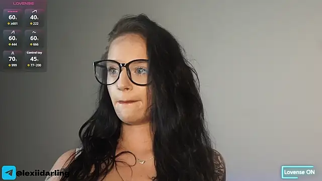 Snapshot of LexiiDarling chatting on July 15, 2026, 4:12 pm LexiiDarling online show from July 15, 2026, 4:12 pm