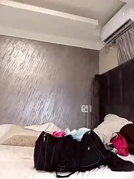 Hotytoty26 online show from November 15, 2025, 6:15 pm